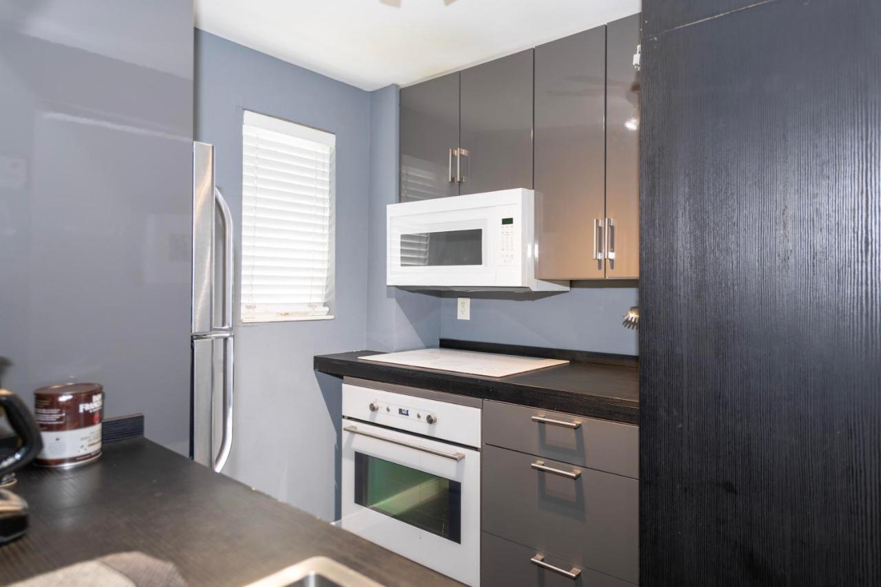 Sunny Days Apartments Miami Beach Exterior photo