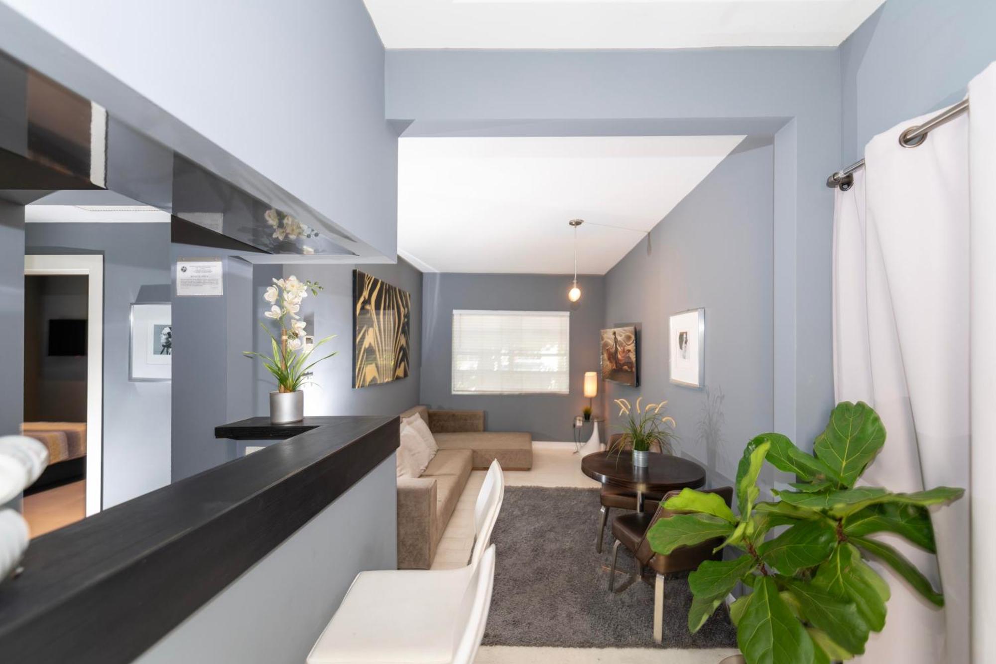 Sunny Days Apartments Miami Beach Exterior photo